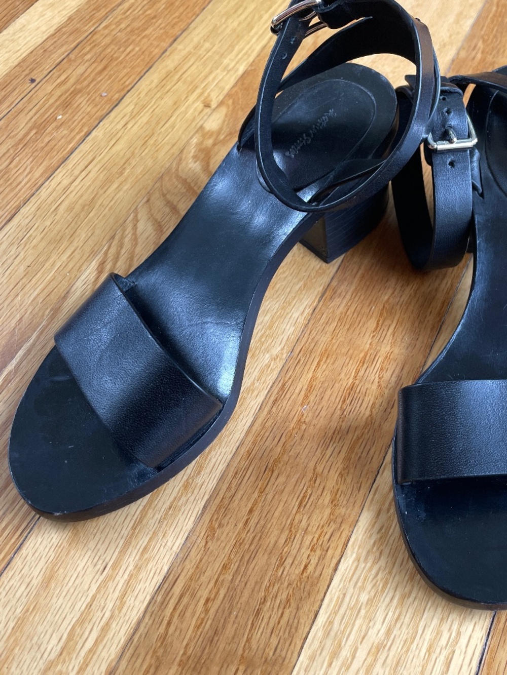 Other Stories size 36 black strap sandal